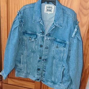 Lev's made and crafted women's Alpenglow Trucker ruffle denim jac…